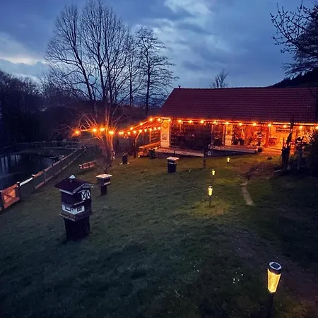 Ferienhuette Simon Gregor * Eitweg